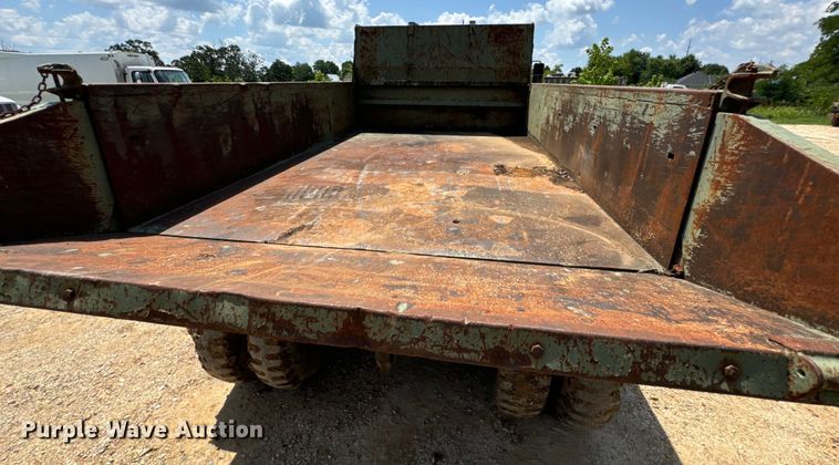 image for item DX0920 1994 AM General M817 dump truck