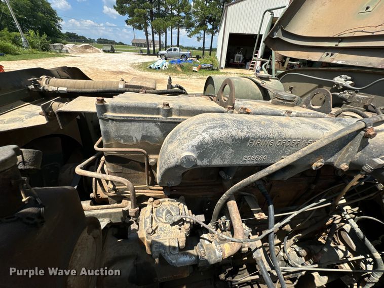 image for item DX0920 1994 AM General M817 dump truck