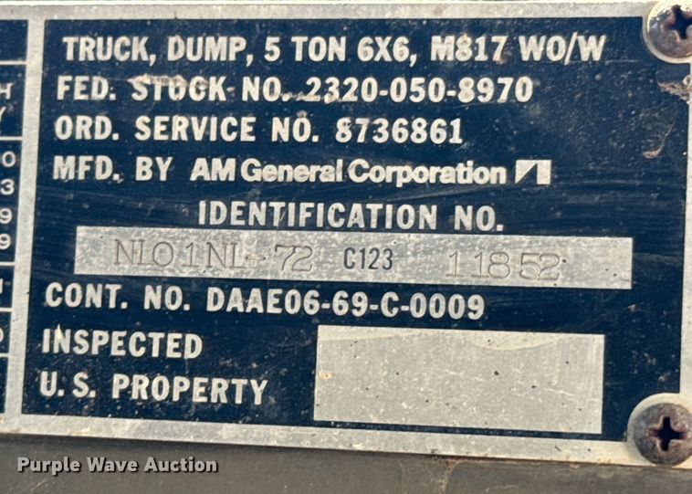 image for item DX0920 1994 AM General M817 dump truck