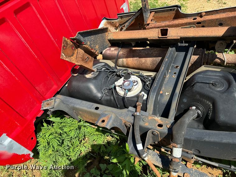 image for item DX0921 1998 Dodge Ram 1500 pickup truck cab and chassis