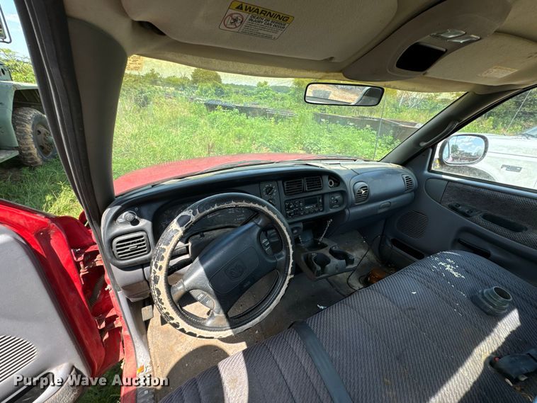 image for item DX0921 1998 Dodge Ram 1500 pickup truck cab and chassis