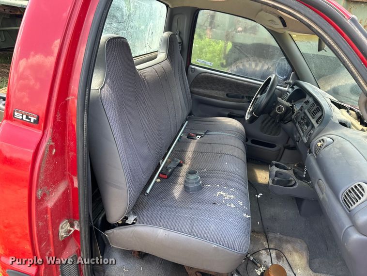 image for item DX0921 1998 Dodge Ram 1500 pickup truck cab and chassis