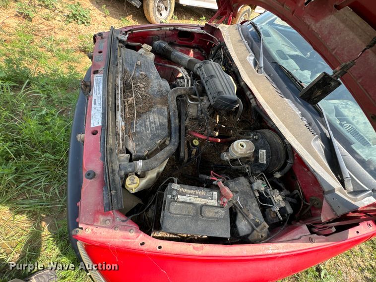 image for item DX0921 1998 Dodge Ram 1500 pickup truck cab and chassis