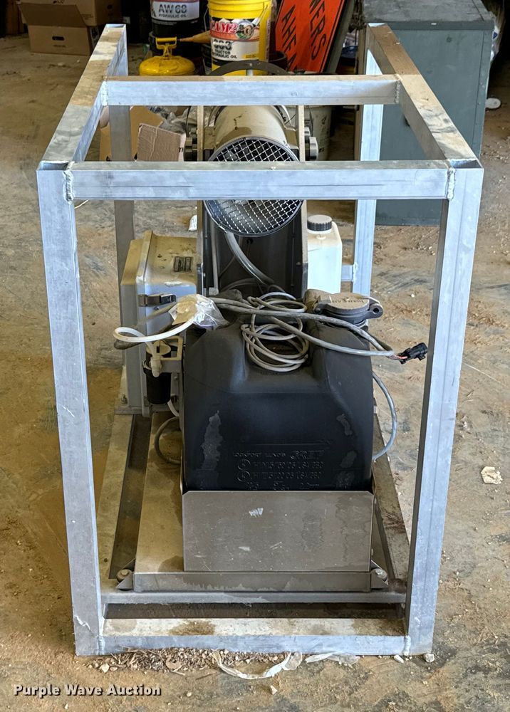 image for item DX0925 Clarke SmartFlow A0001S mosquito fogger