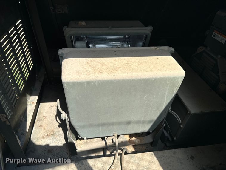 image for item DX0927 Unicor NF2D light plant