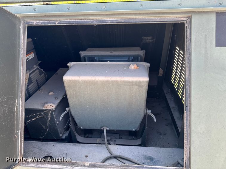 image for item DX0927 Unicor NF2D light plant