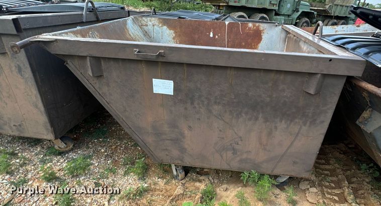 image for item DX0928 (10) dumpsters