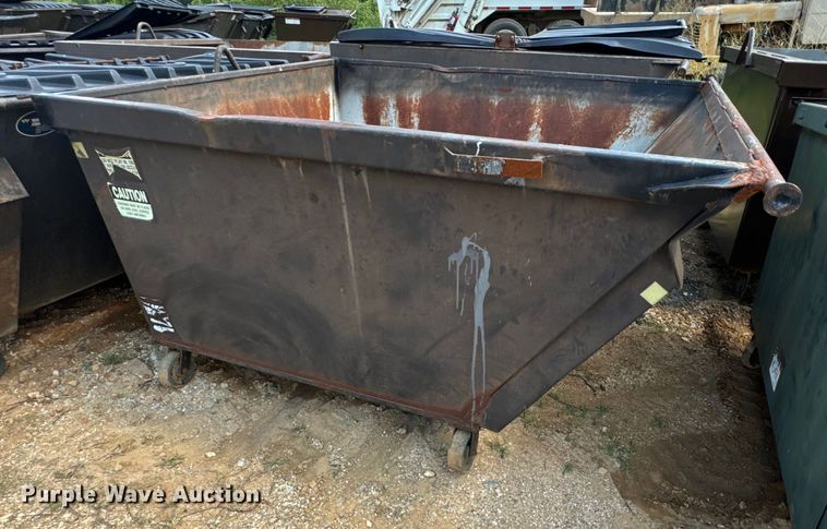 image for item DX0928 (10) dumpsters