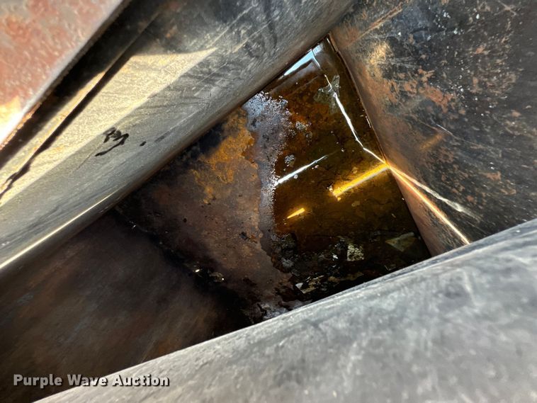 image for item DX0928 (10) dumpsters