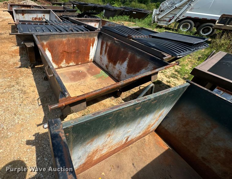 image for item DX0928 (10) dumpsters