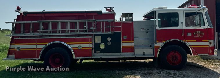 image for item DX0946 1988 Pierce Arrow pumper fire truck