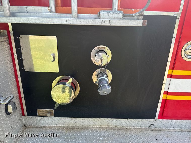 image for item DX0946 1988 Pierce Arrow pumper fire truck