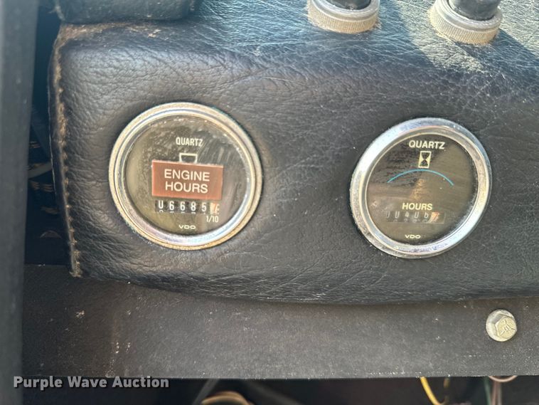 image for item DX0946 1988 Pierce Arrow pumper fire truck