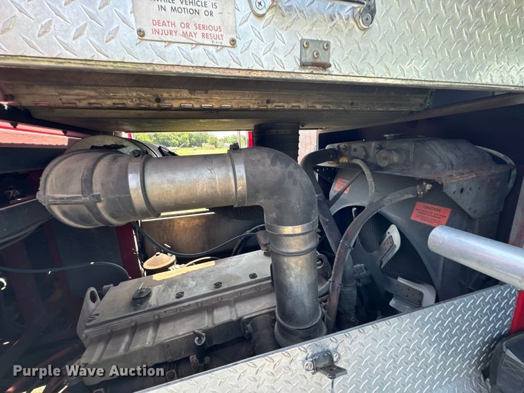 image for item DX0946 1988 Pierce Arrow pumper fire truck