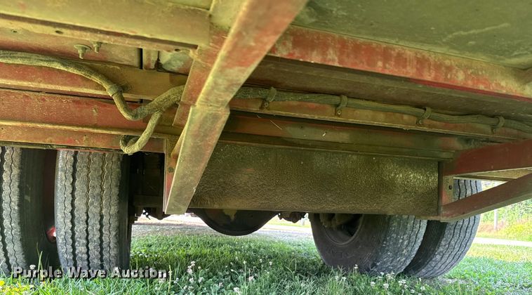 image for item DX0946 1988 Pierce Arrow pumper fire truck