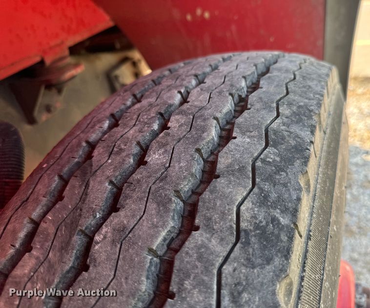 image for item DX0946 1988 Pierce Arrow pumper fire truck