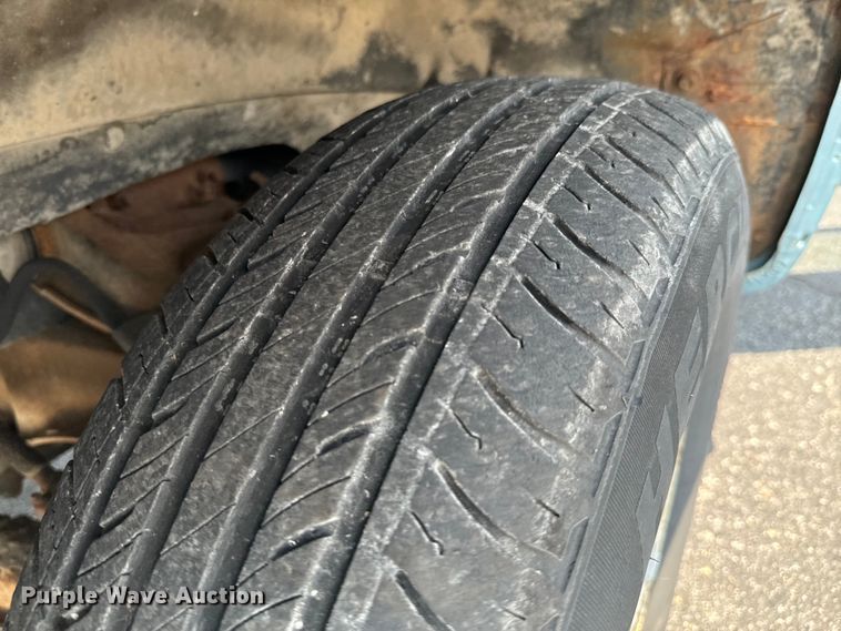 image for item DX0948 1991 Chevrolet Suburban 1500 SUV