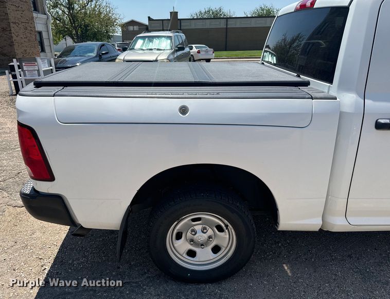 image for item DX3461 2019 Dodge Ram 1500 Crew Cab pickup truck