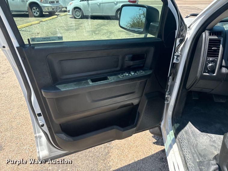 image for item DX3461 2019 Dodge Ram 1500 Crew Cab pickup truck