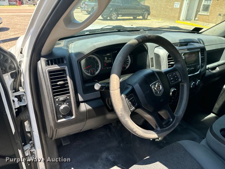 image for item DX3461 2019 Dodge Ram 1500 Crew Cab pickup truck