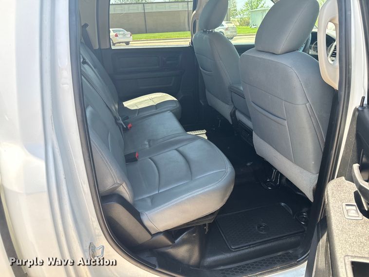 image for item DX3461 2019 Dodge Ram 1500 Crew Cab pickup truck