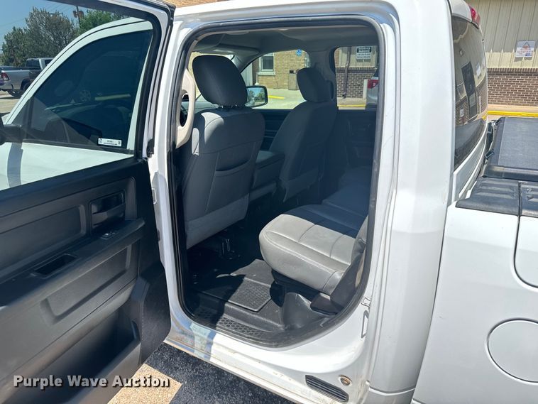 image for item DX3461 2019 Dodge Ram 1500 Crew Cab pickup truck