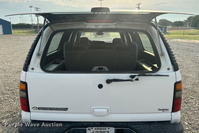 image for item DX3467 2006 Chevrolet  Suburban 1500 SUV