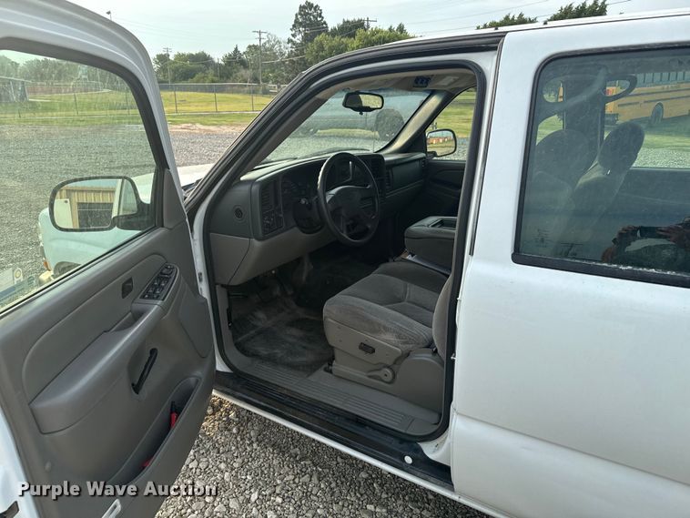 image for item DX3467 2006 Chevrolet  Suburban 1500 SUV