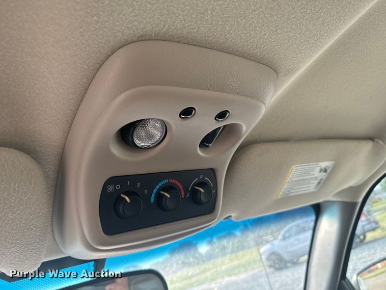 image for item DX3467 2006 Chevrolet  Suburban 1500 SUV