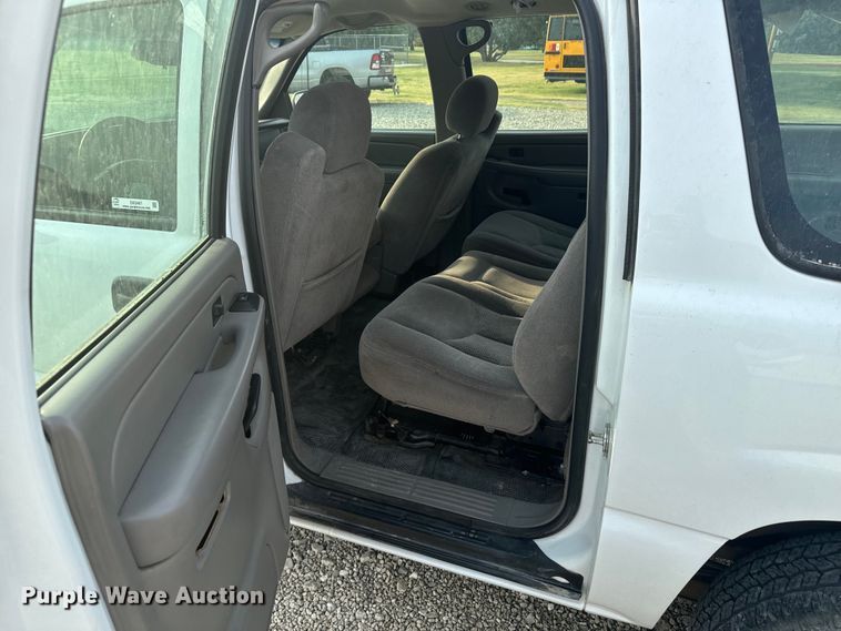 image for item DX3467 2006 Chevrolet  Suburban 1500 SUV