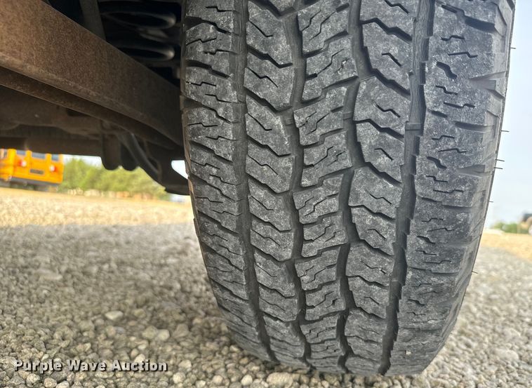 image for item DX3467 2006 Chevrolet  Suburban 1500 SUV