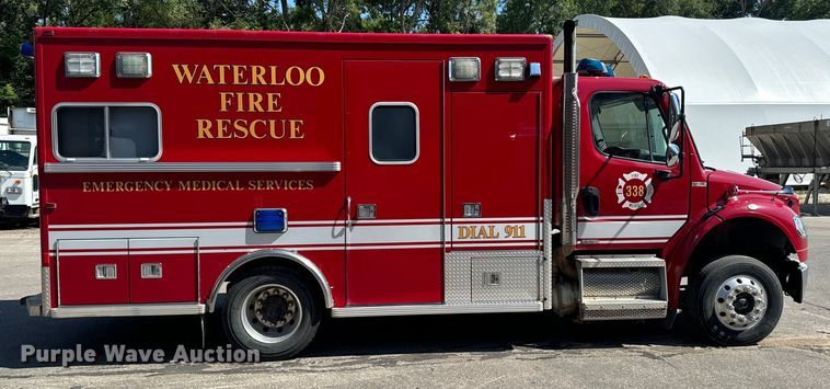 image for item EH4337 2010 Freightliner Buisness Class M2 ambulance