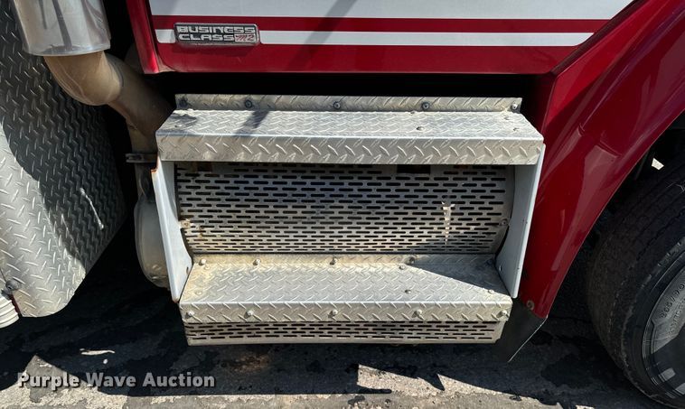 image for item EH4337 2010 Freightliner Buisness Class M2 ambulance