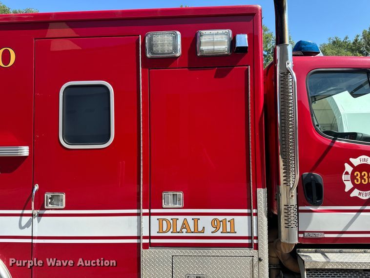 image for item EH4337 2010 Freightliner Buisness Class M2 ambulance