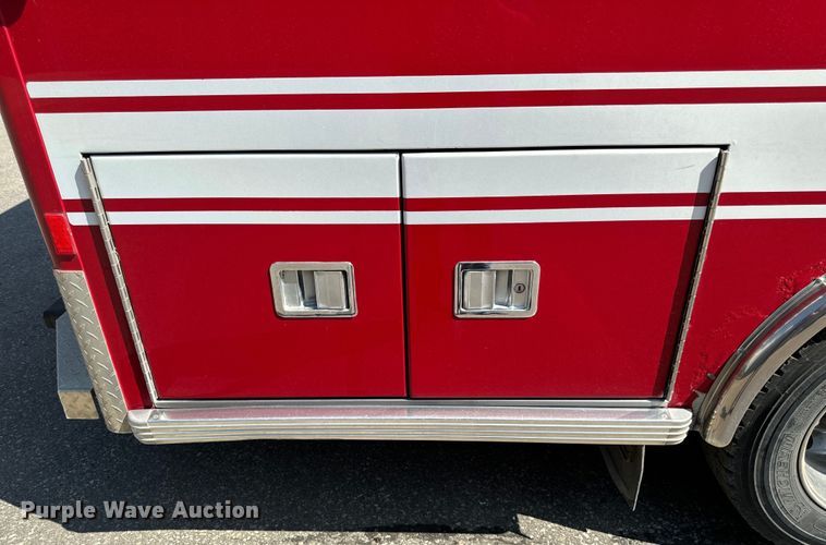 image for item EH4337 2010 Freightliner Buisness Class M2 ambulance