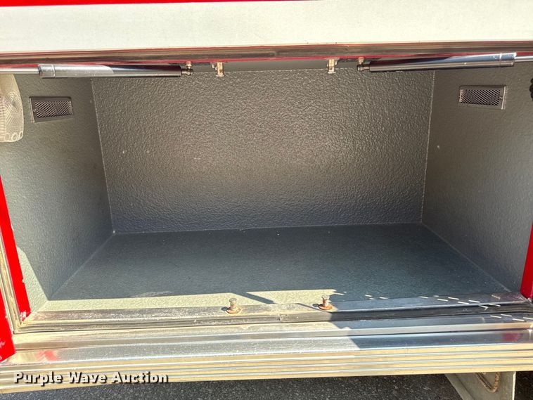 image for item EH4337 2010 Freightliner Buisness Class M2 ambulance