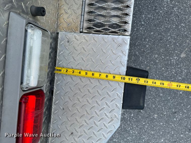 image for item EH4337 2010 Freightliner Buisness Class M2 ambulance