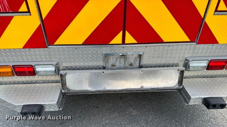 image for item EH4337 2010 Freightliner Buisness Class M2 ambulance