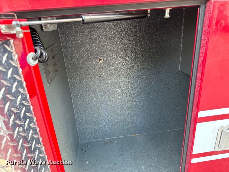 image for item EH4337 2010 Freightliner Buisness Class M2 ambulance