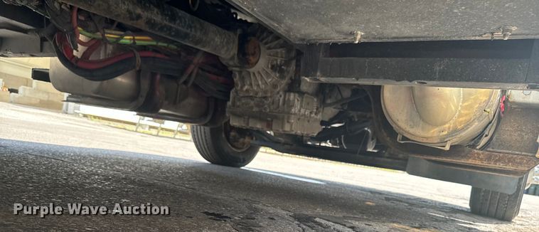 image for item EH4337 2010 Freightliner Buisness Class M2 ambulance