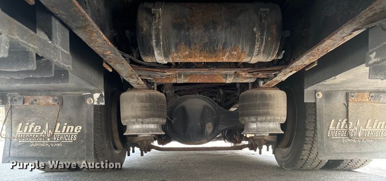 image for item EH4337 2010 Freightliner Buisness Class M2 ambulance