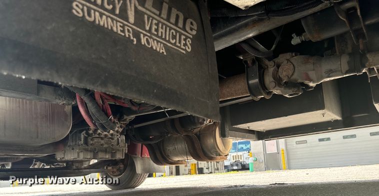 image for item EH4337 2010 Freightliner Buisness Class M2 ambulance