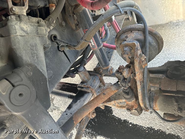 image for item EH4337 2010 Freightliner Buisness Class M2 ambulance