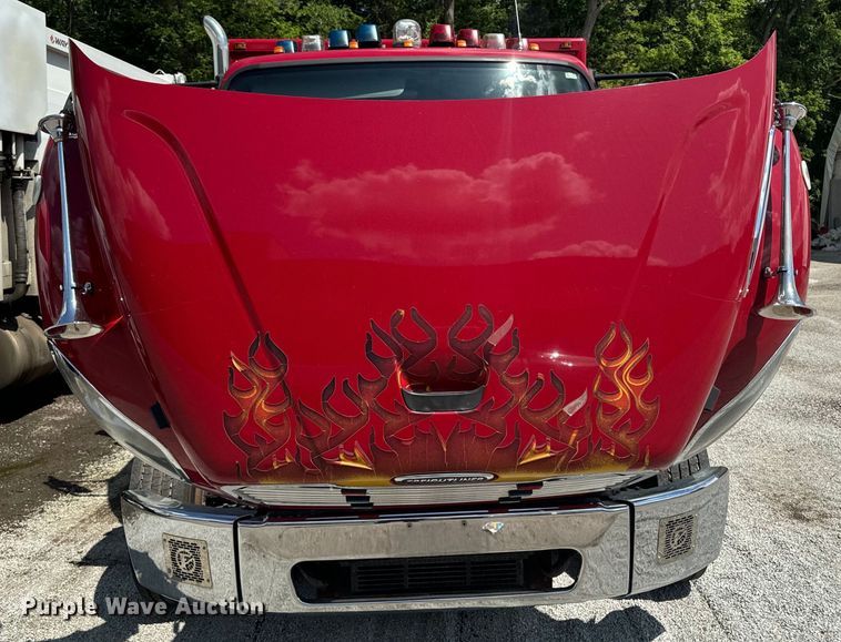 image for item EH4337 2010 Freightliner Buisness Class M2 ambulance