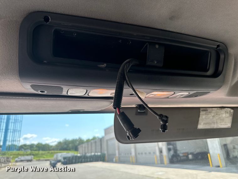 image for item EH4337 2010 Freightliner Buisness Class M2 ambulance