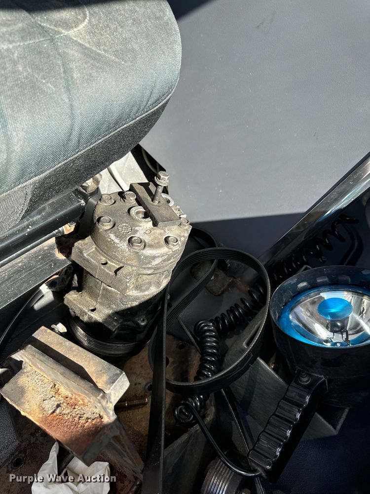 image for item EH4337 2010 Freightliner Buisness Class M2 ambulance