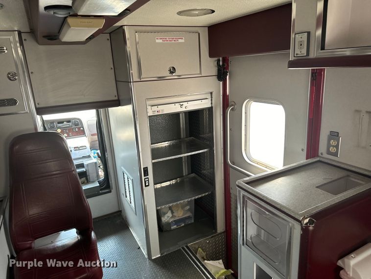 image for item EH4337 2010 Freightliner Buisness Class M2 ambulance