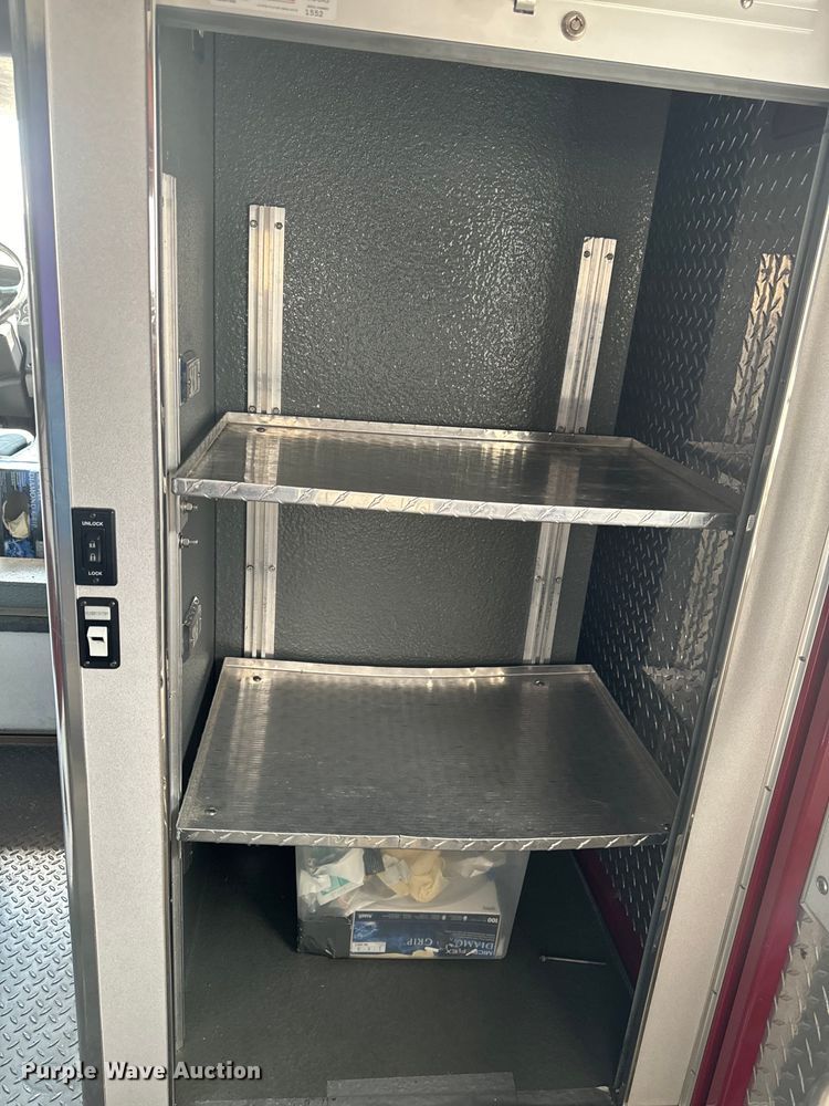 image for item EH4337 2010 Freightliner Buisness Class M2 ambulance