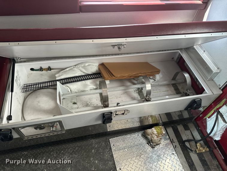 image for item EH4337 2010 Freightliner Buisness Class M2 ambulance