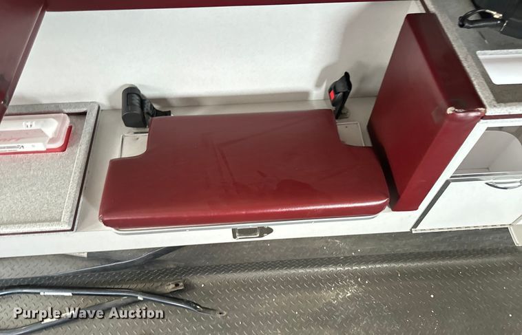 image for item EH4337 2010 Freightliner Buisness Class M2 ambulance